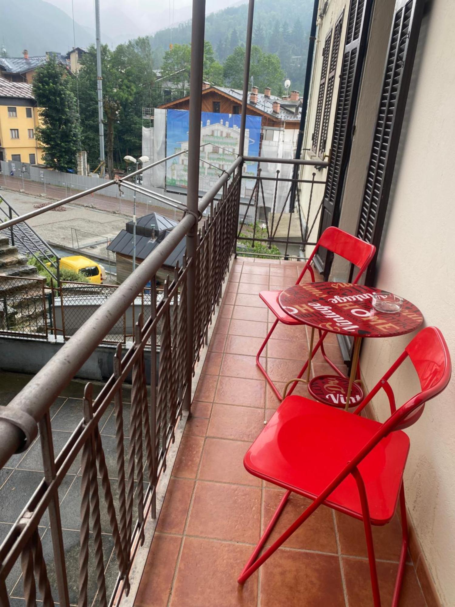 Bilocale A Due Passi Dal Centro Apartman Limone Piemonte Kültér fotó